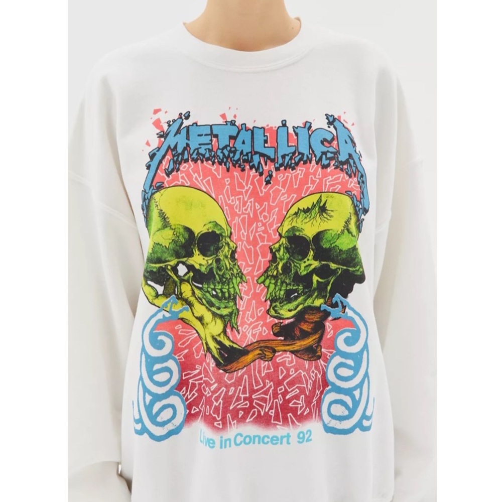 UO Metallica Live In Concert ’92 Sweatshirt